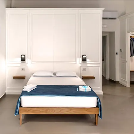 Гостевой дом Relais Don Pedro De Toledo Неаполь